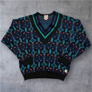 Tabasco V-Neck Sweater - Black and Blue Pattern